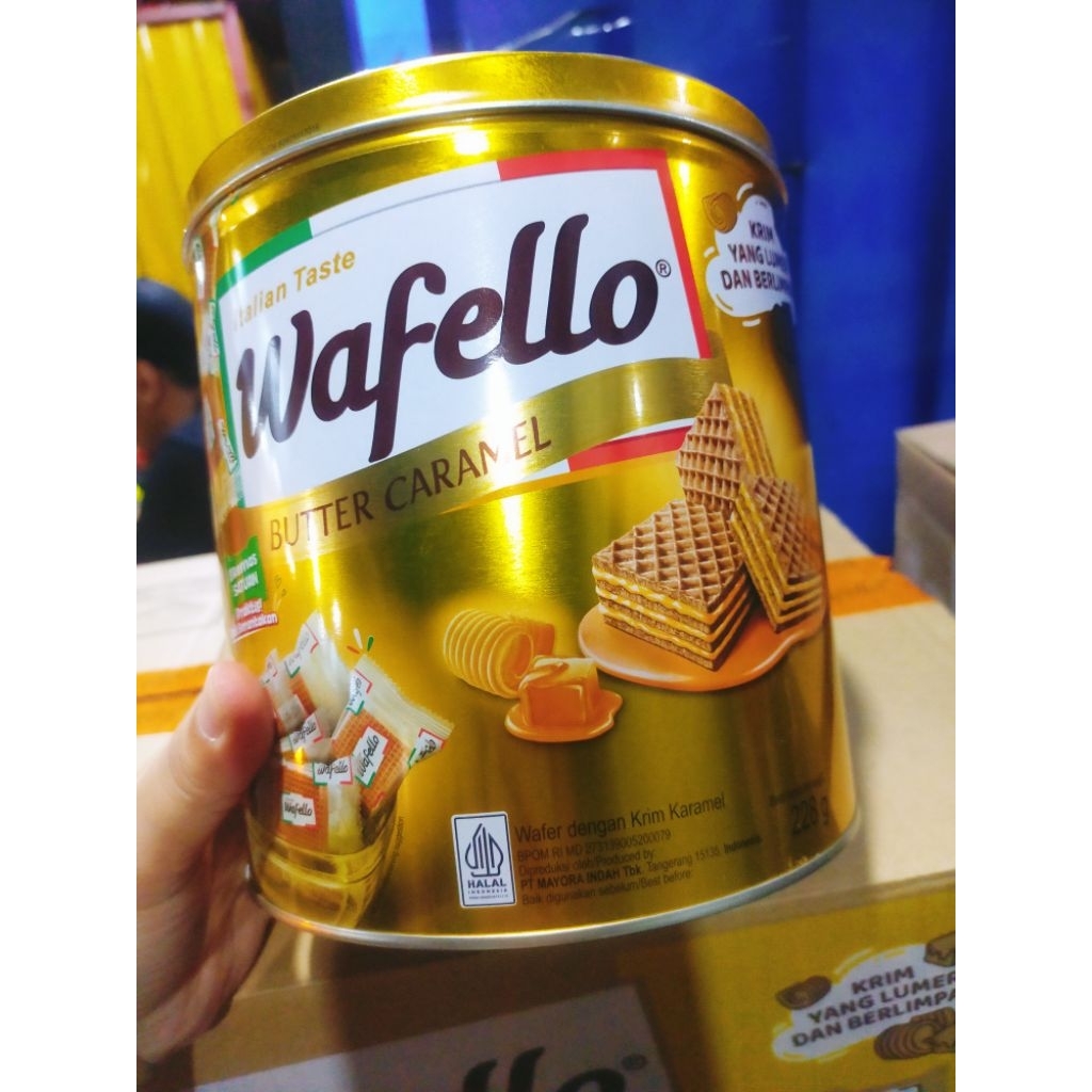wafello kaleng 1dus isi 6
