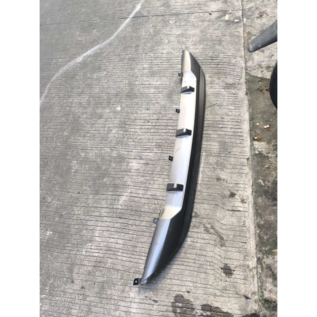 bodykit belakang rush gr 2025 original
