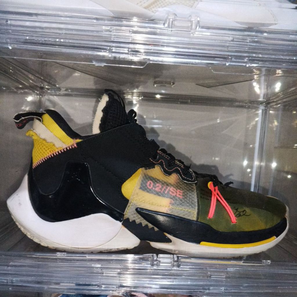 Jual Sepatu Basket Second