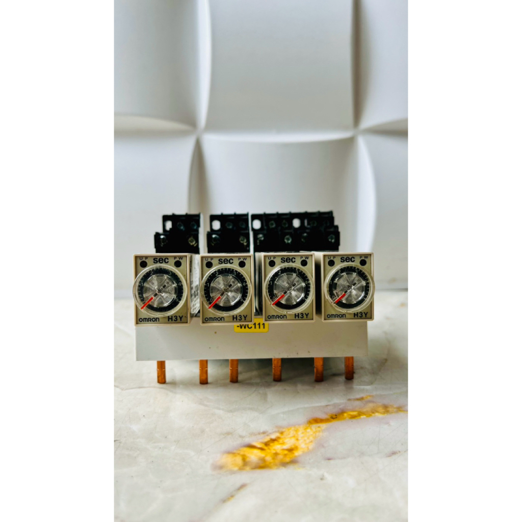 Timer Omron H3Y-2