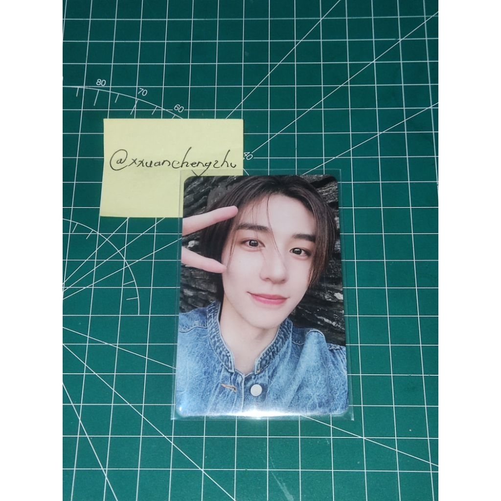 Photocard PC Leehan ihan boynextdoor season greetings 2024 sg24