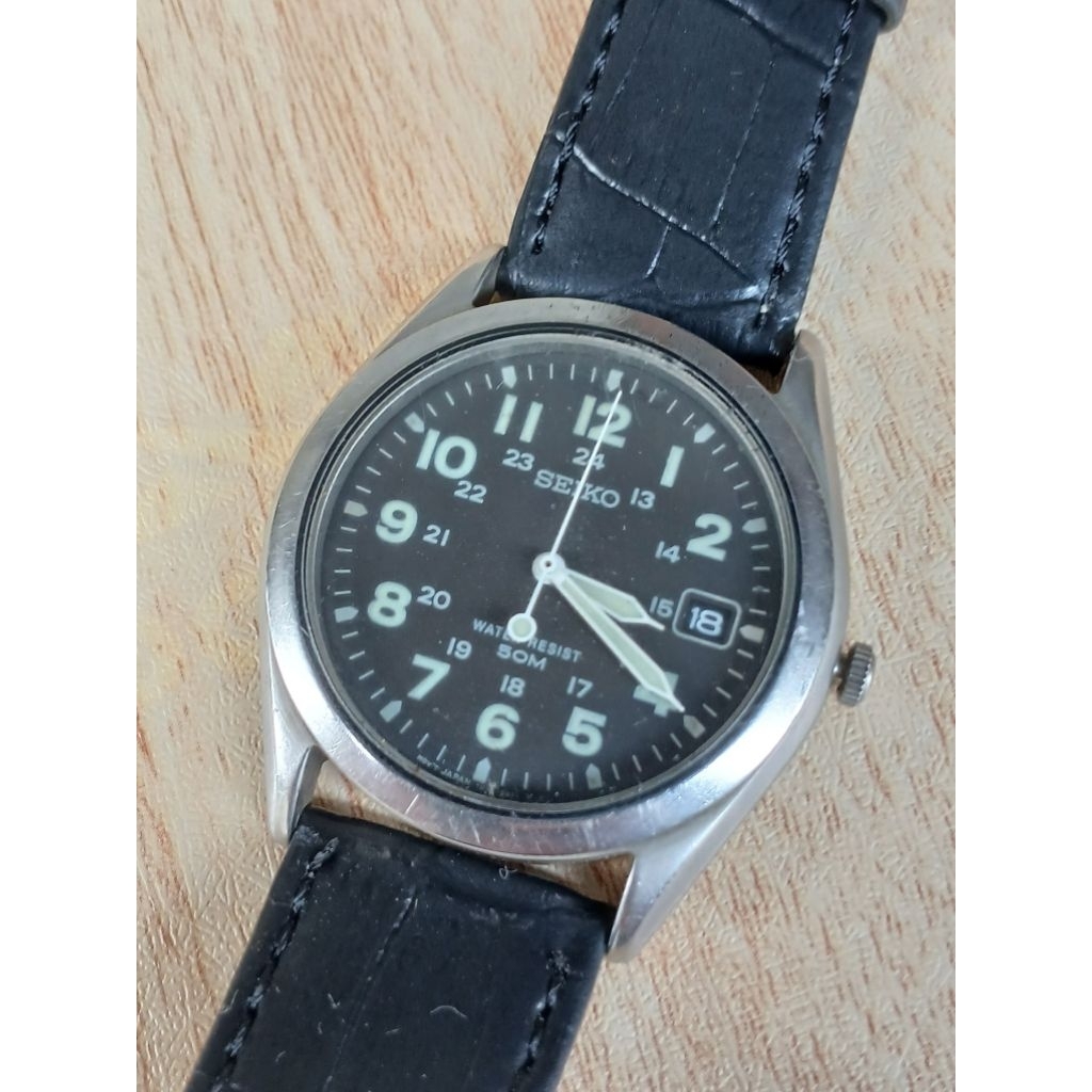 Seiko Military 7n42 Bahan