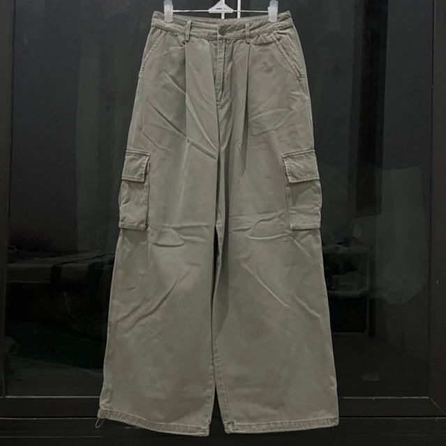 Celana Kulot Cargo Jeans Gombrong Tali Serut Spao