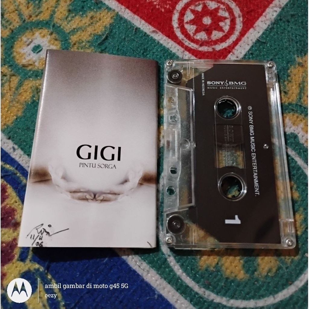 Kaset pita GiGi - pintu sorga