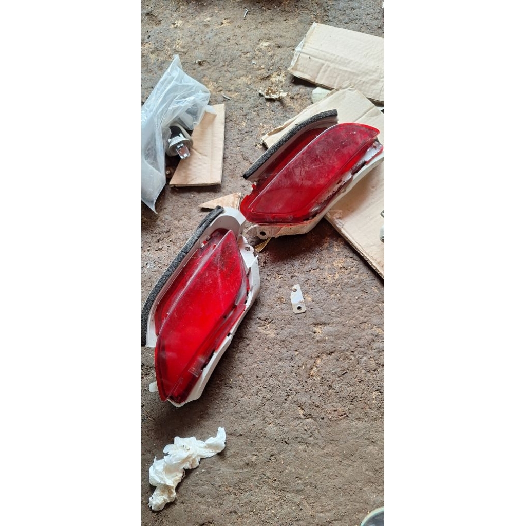 mata kucing bemper belakang vios gen 2