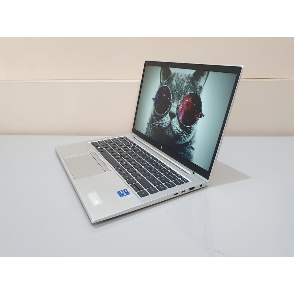 Laptop HP Elitebook 840 G8 Touch  Intel Core i5 1145G7 Ram 16GB 14-Inch Full HD