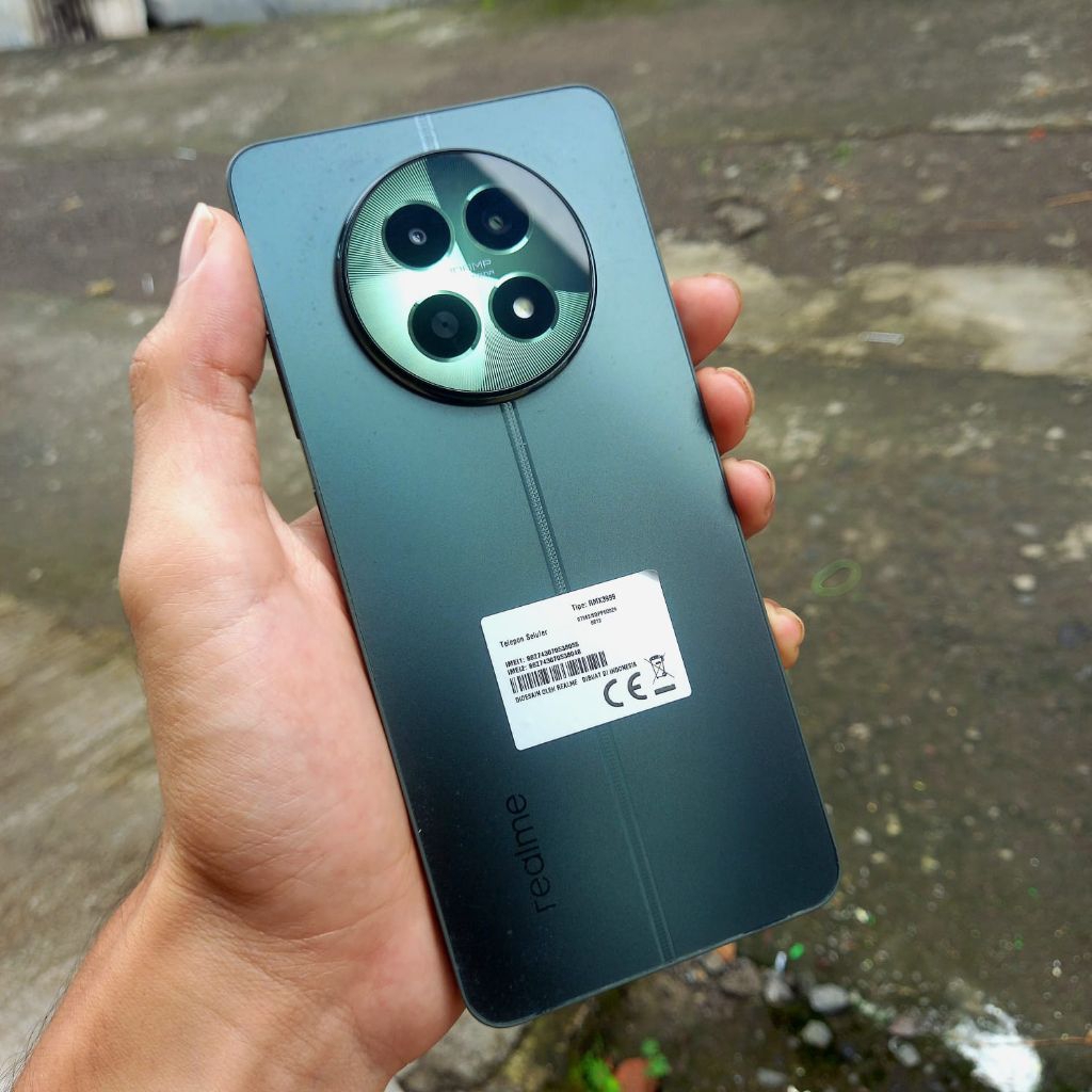 REALME 12 5G ram 8+8/256gb fullset second original (exs garansi resmi)