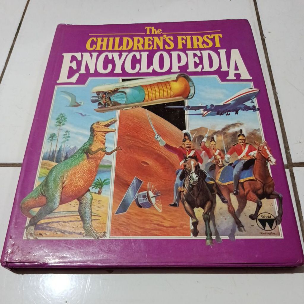THE CHILDREN'S FIRST ENCYCLOPEDIA
