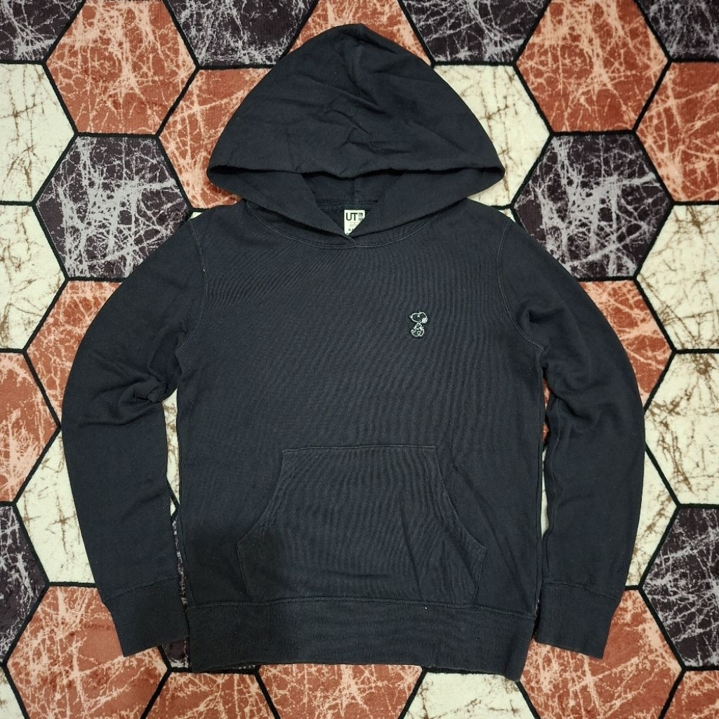 Hoodie Kaws Peanut by Uniqlo