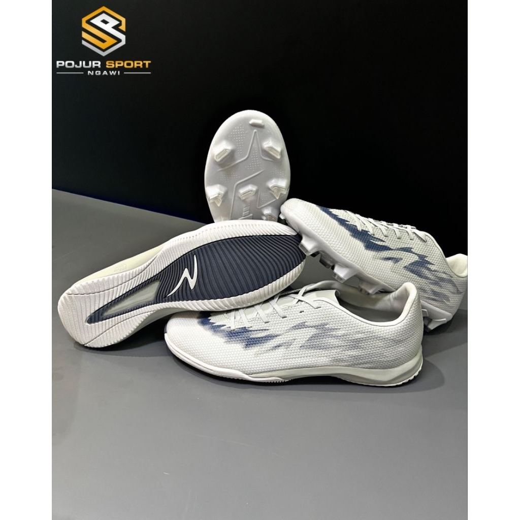 Sepatu Bola dan Sepatu Futsal Specs Accelerator Alpha Fury Pro (Produk 100persen original)