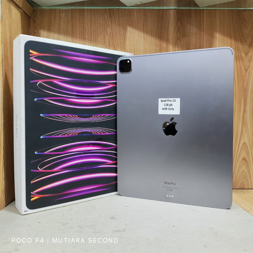 iPad Pro 13 (Gen 6) 128GB Bekas Original