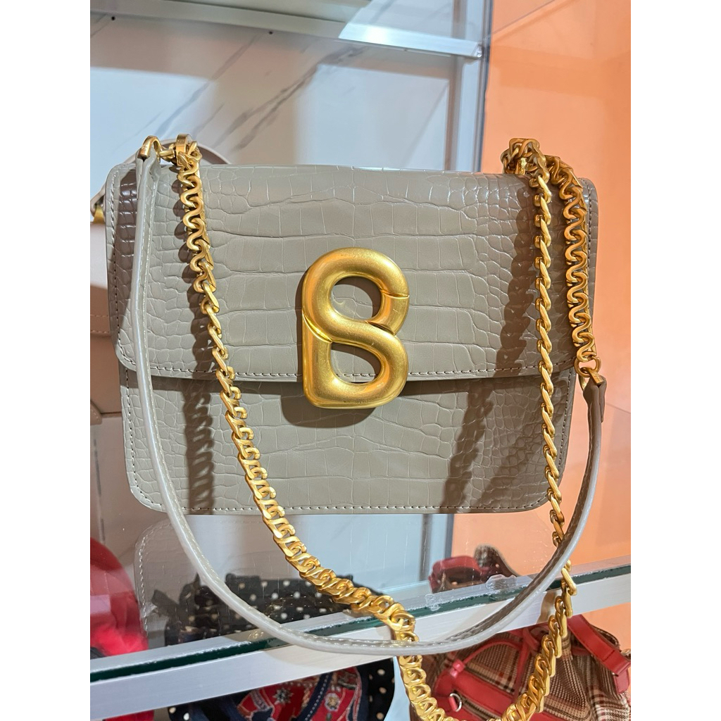 tas Buttonscarves audrey chain sage medium PL lengkap box