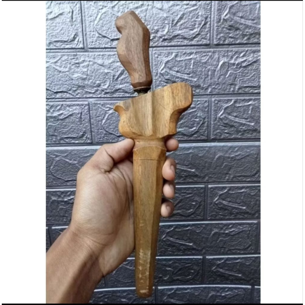 Keris Nogo Kikik