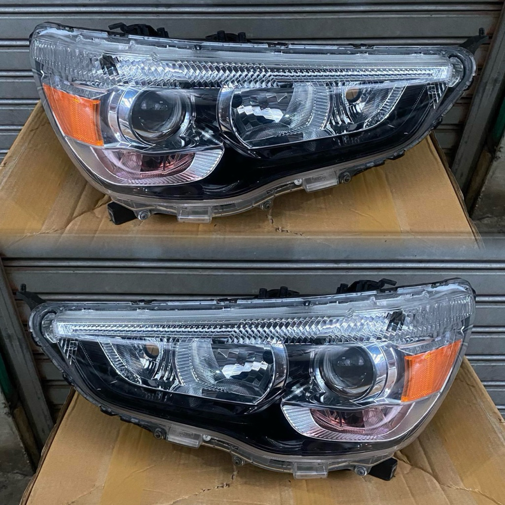 headlamp lampu depan mitsubishi outlander px 2013