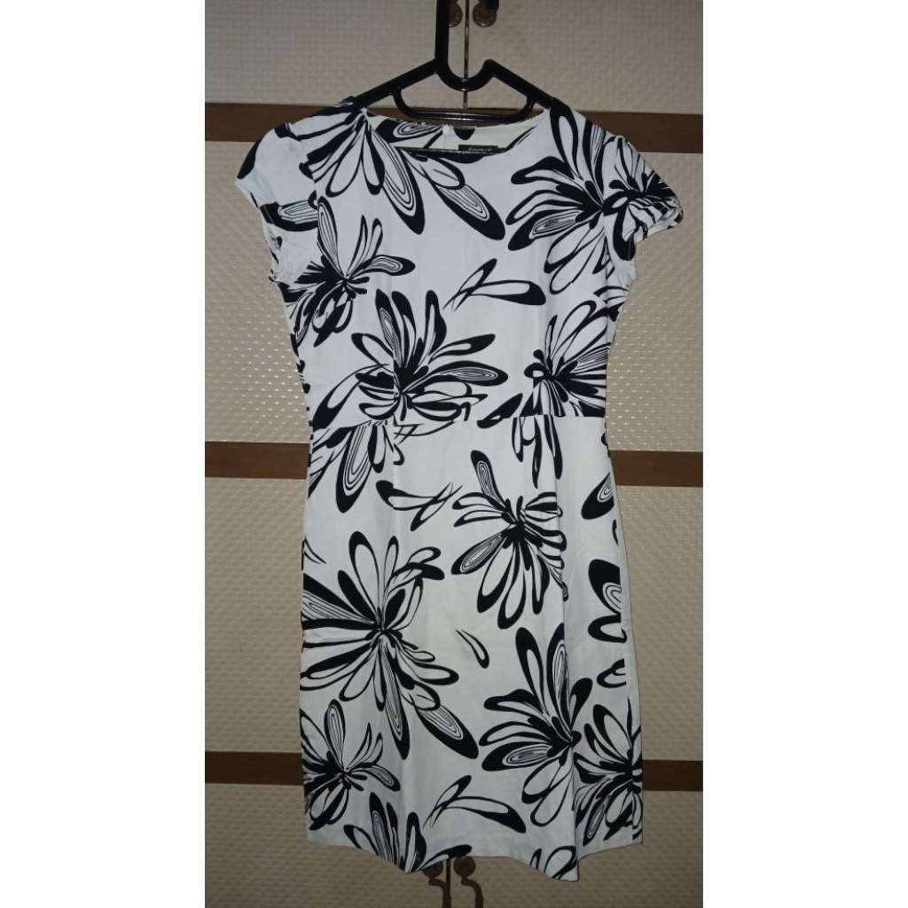 dress eprise wanita preloved