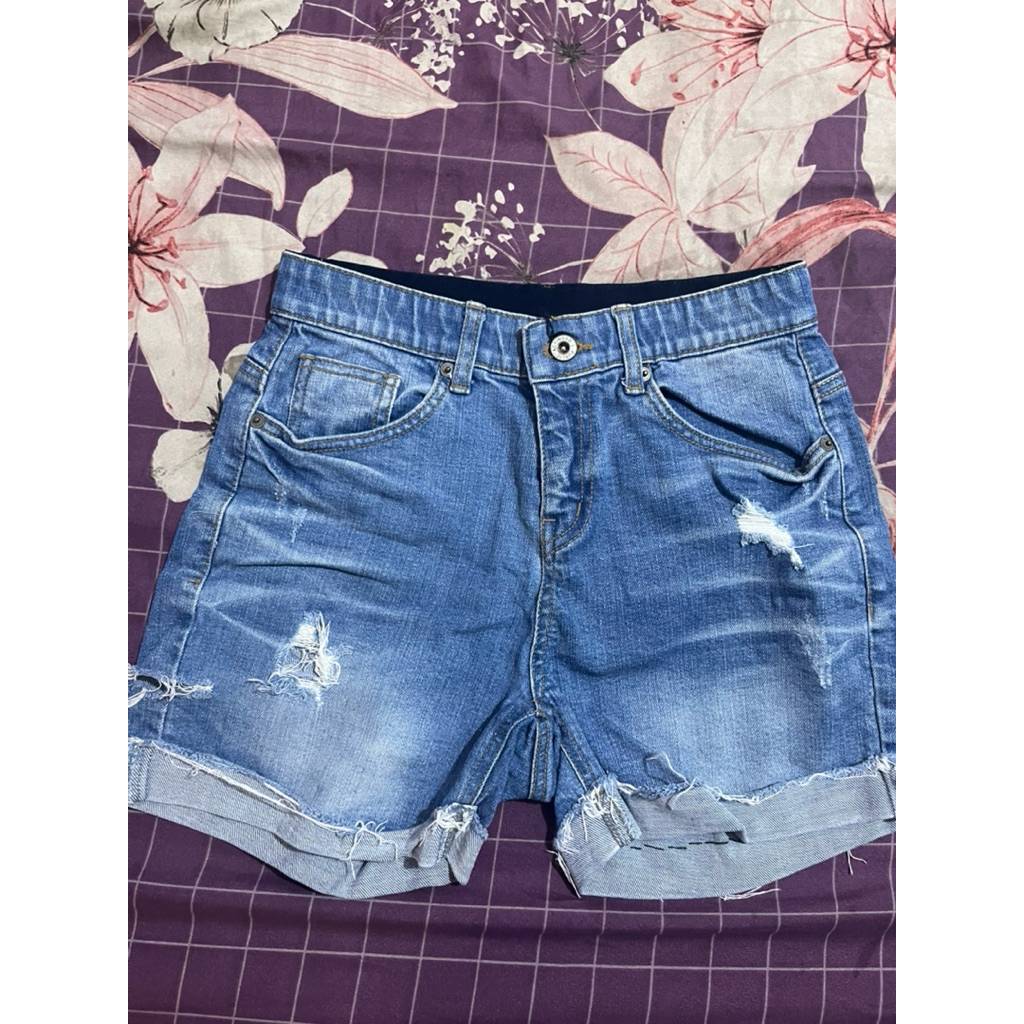 celana pendek Jens wanita