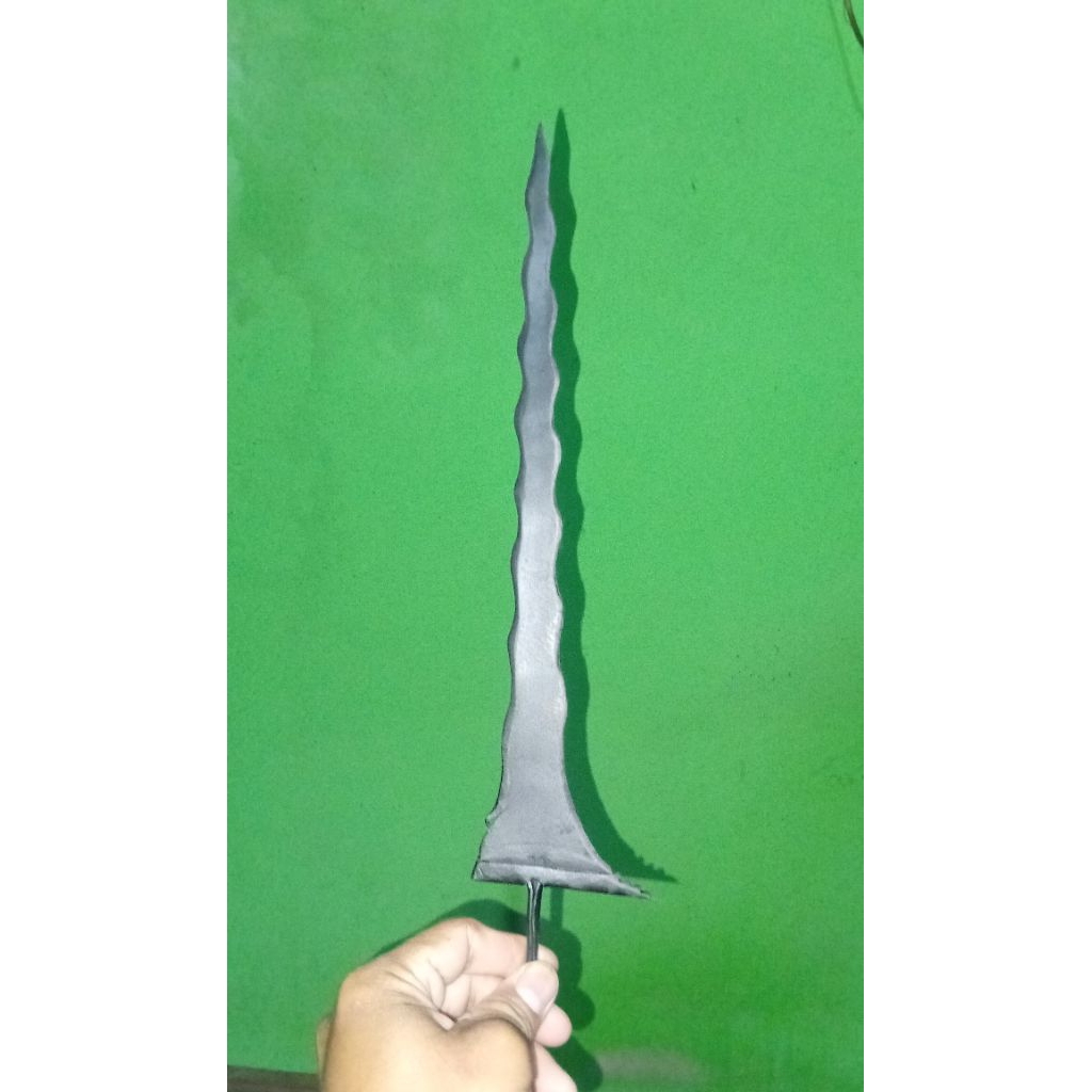 Keris Luk 17 panjang keris 30 cm gagang 6 cm ,terbuat dari besi drum