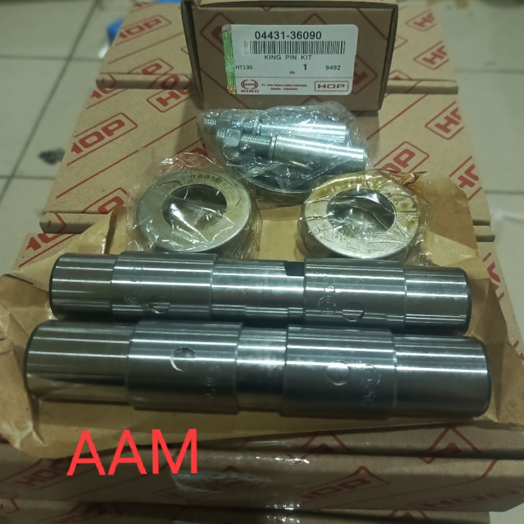 King Pen Ht125.Ht130.Dutro king pin .king pin HT Hino 04431-36090