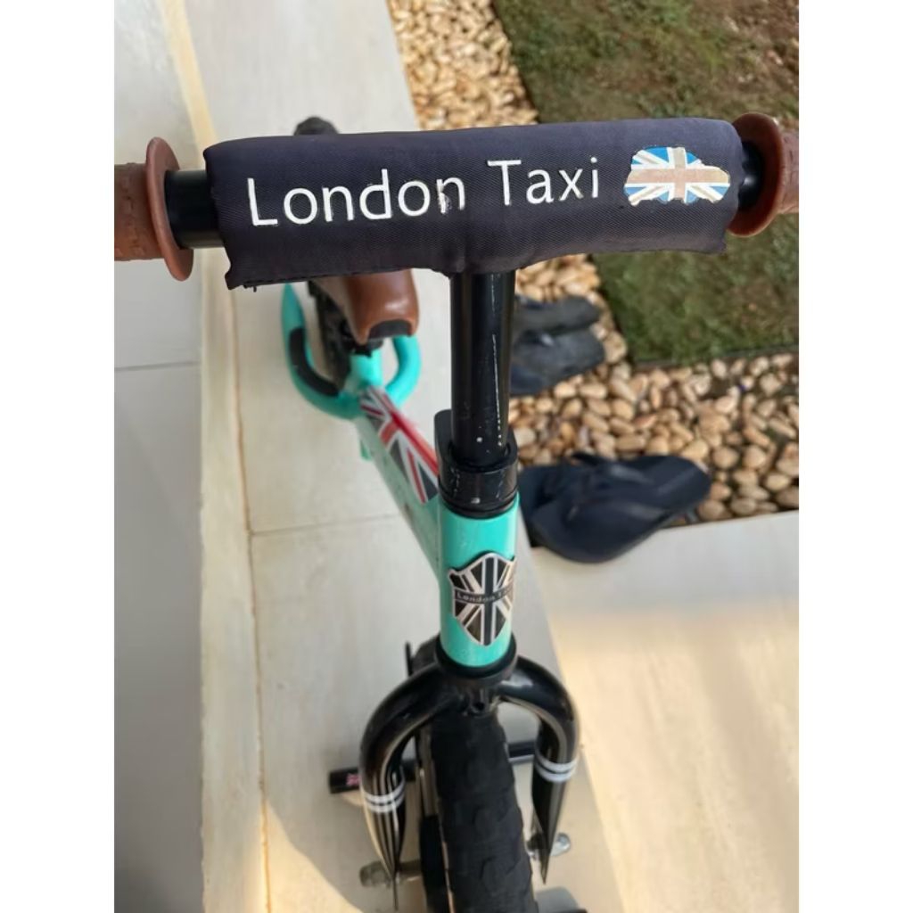 sepeda balance London taxi tosca preloved tanpa pedal sepeda anak melatih keseimbangan