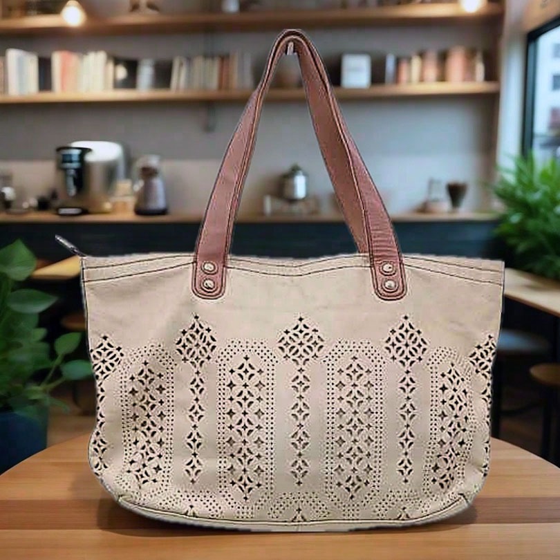 (BEKAS) Preloved Tas Tote Fossil Authentic Laser Cut