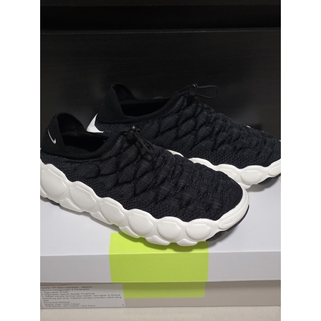 nike flyknit haven - black