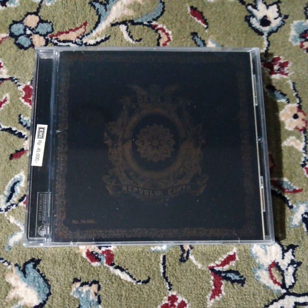 CD DEWA 19 - REPUBLIK CINTA (SEGEL)