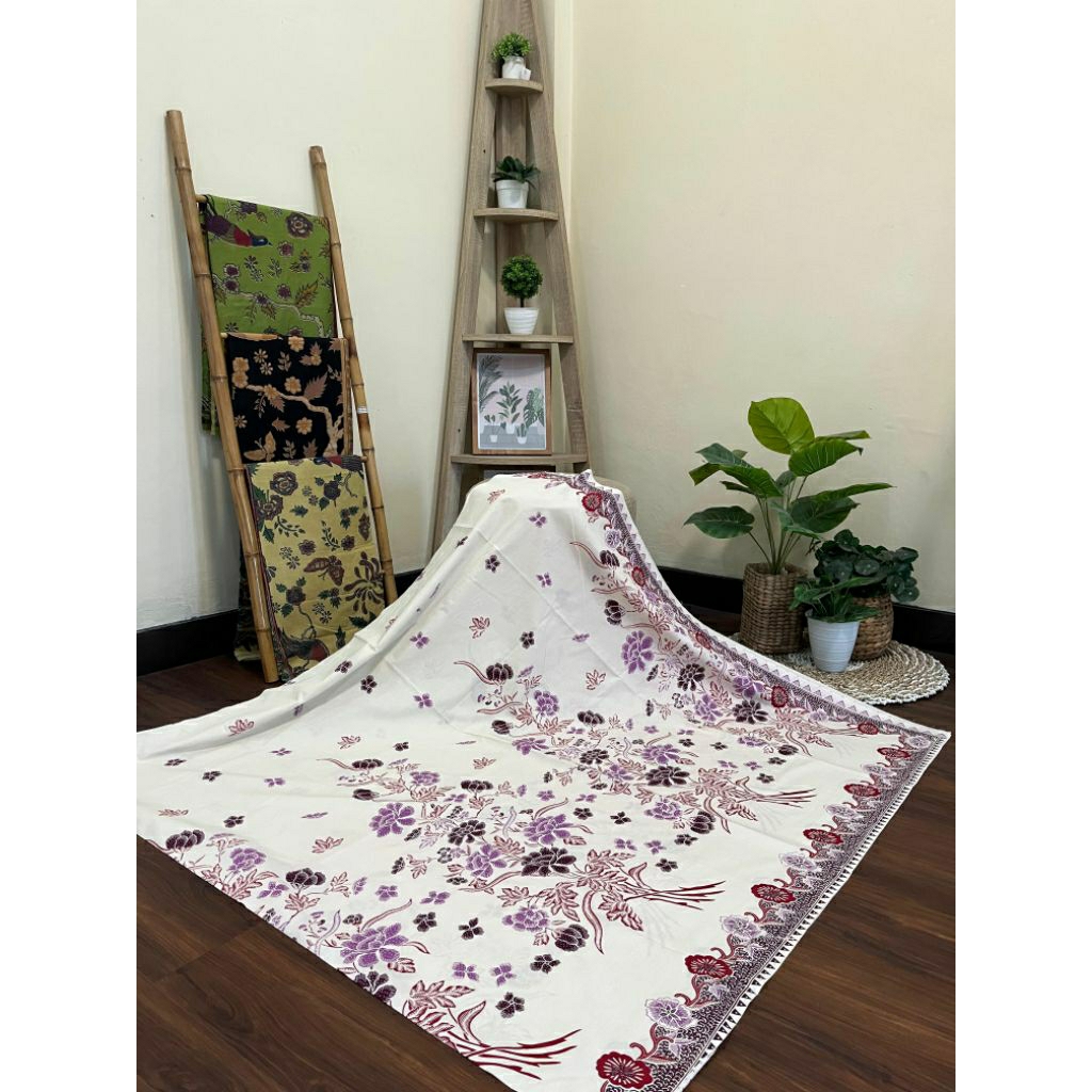 kain batik kekinian motif encim warna pastel dasar putih