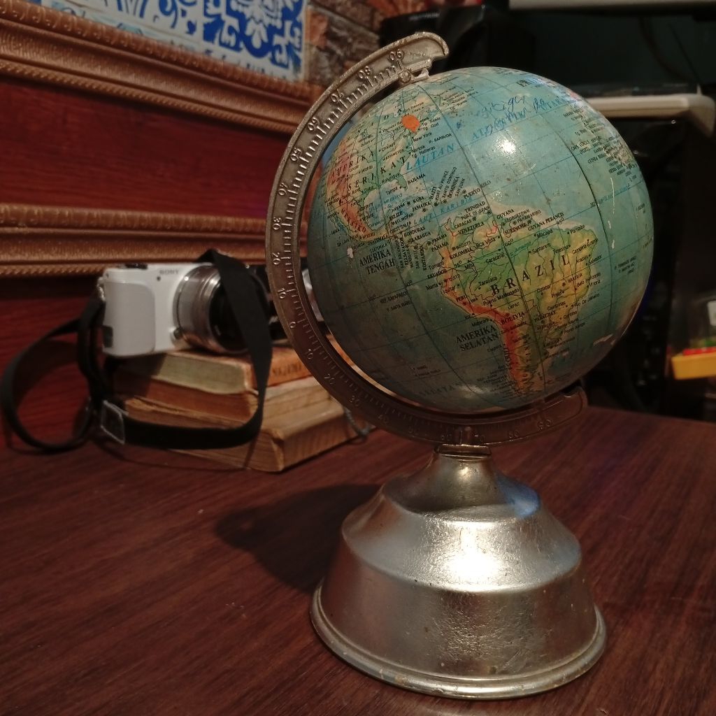 Globe Bola Dunia Antik Vintage