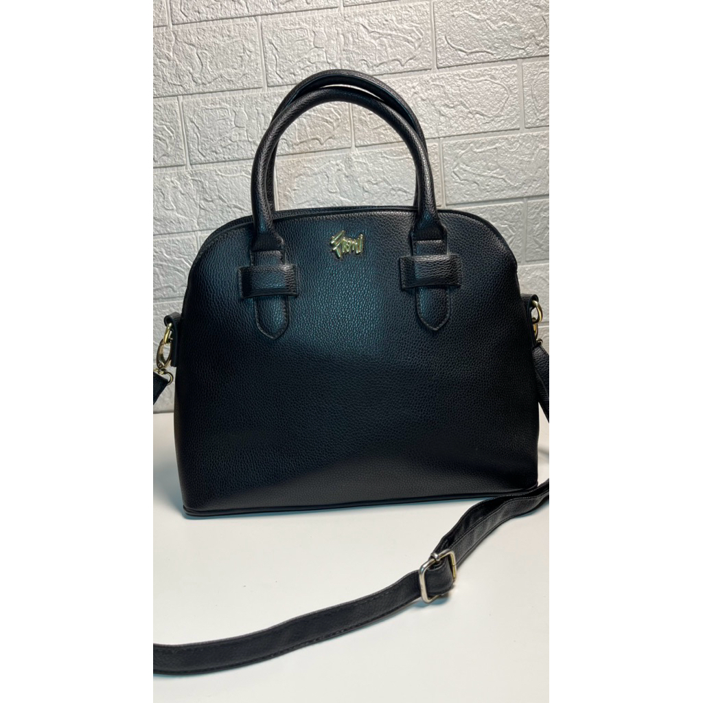 prelov tas payless fioni