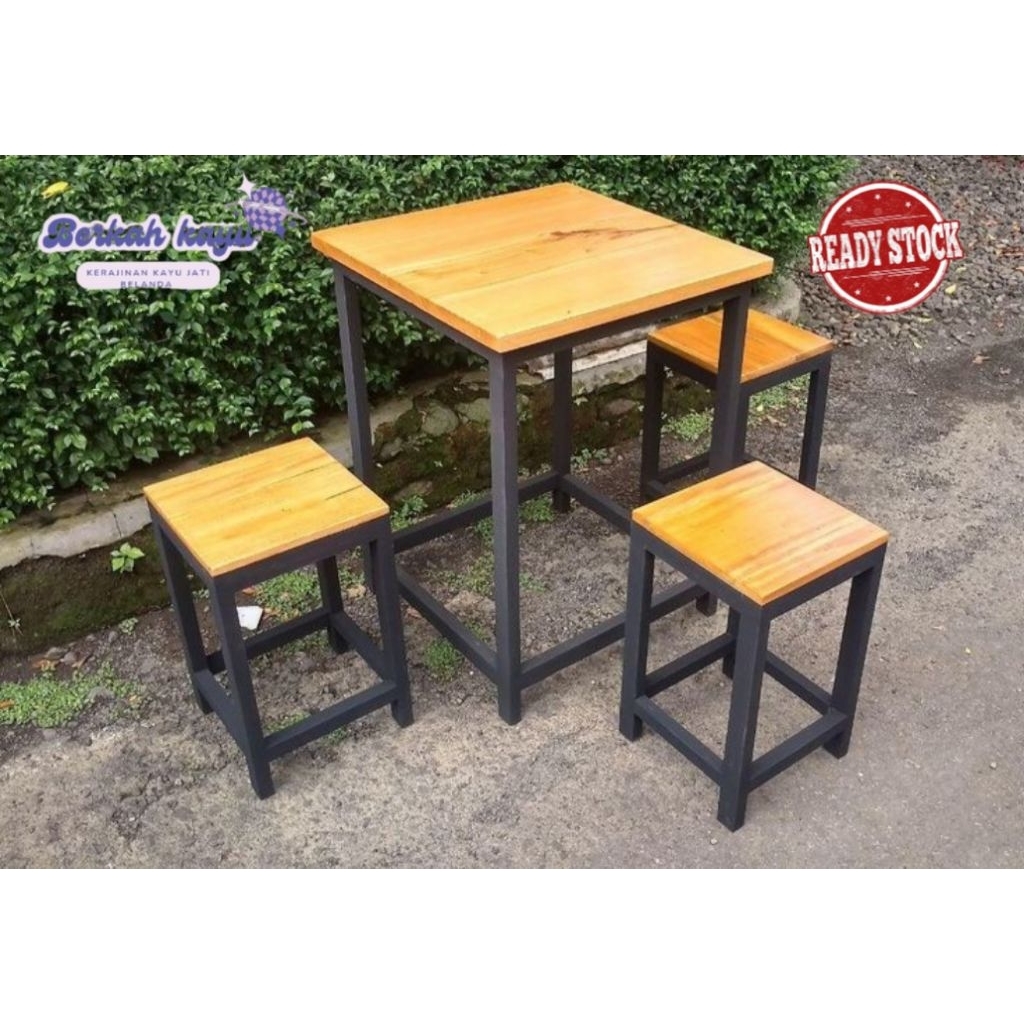 Satu Set Meja Cafe/ Meja Kayu Serbaguna/ Kursi Cafe