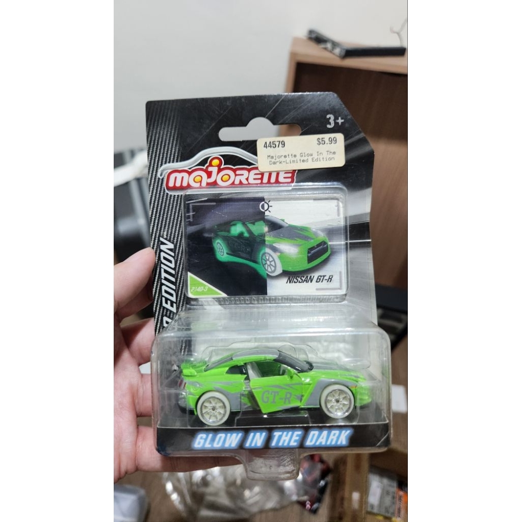 majorette nissan GTR R35