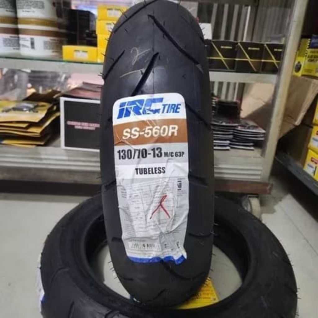 BAN BELAKANG TUBLES IRC SS-560R UKURAN 130/70-13 BAN BELAKANG NMAX PCX 160 ADV ORIGINAL IRC PT.GAJAH