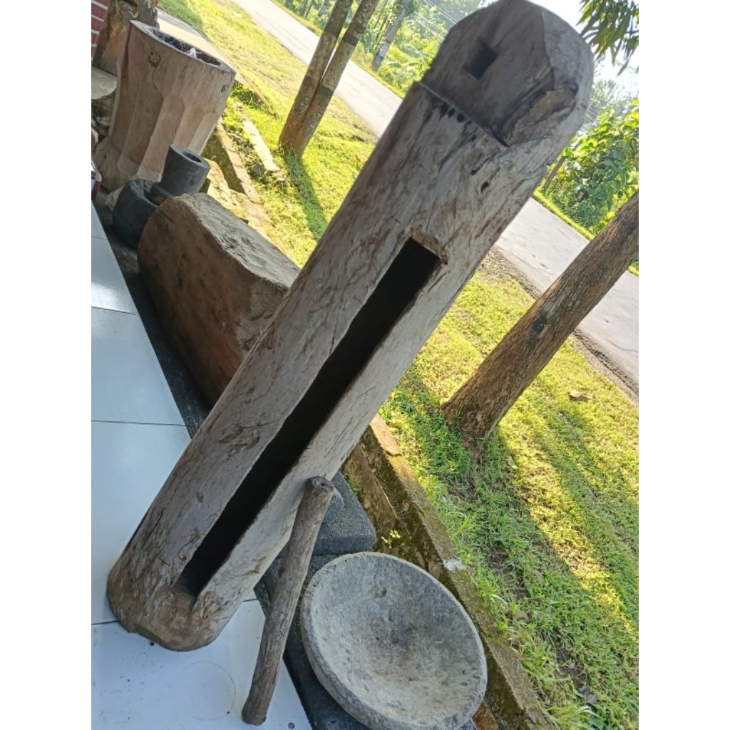 kentongan kayu nangka tua jadul antik lawasan