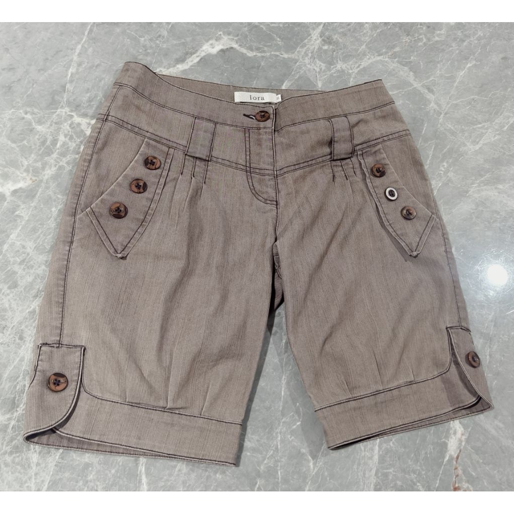 CELANA COKLAT PENDEK IORA S