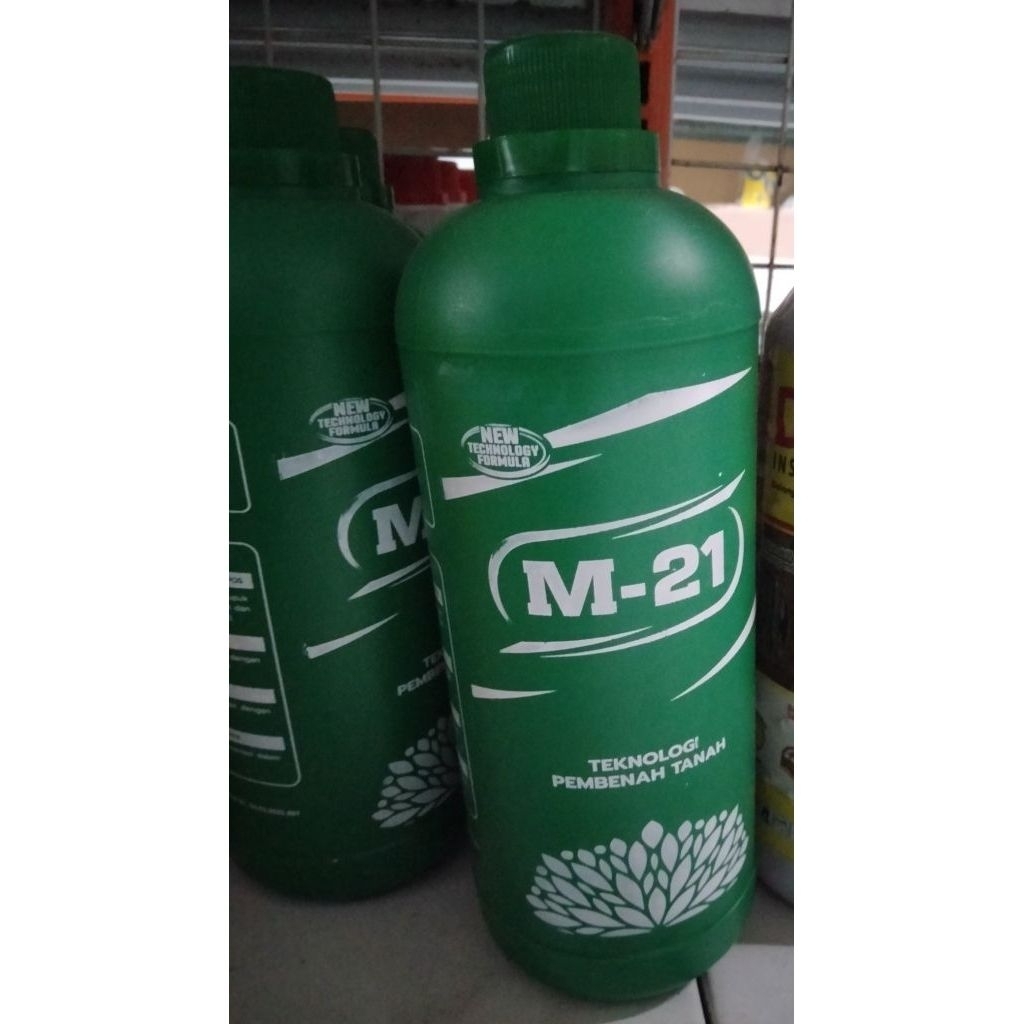 M 21 Dekomposer Pembenah Tanah