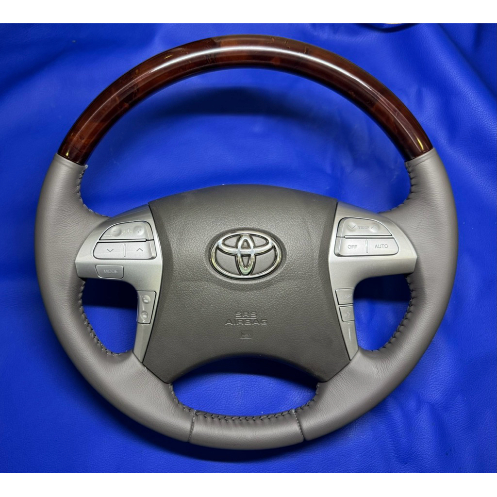 Stir Toyota Innova V Luxury Original