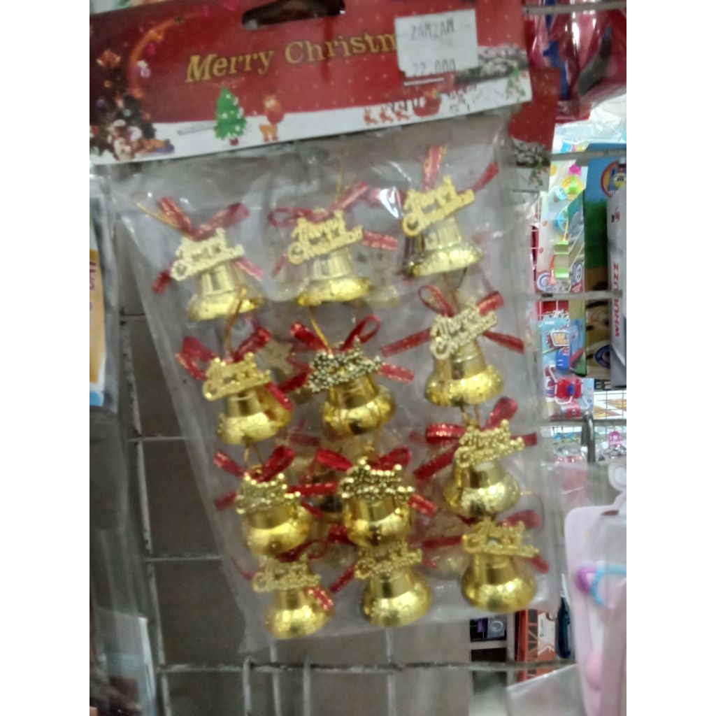 hiasan emas lonceng emas