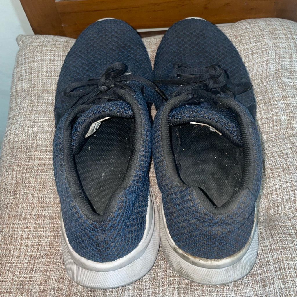 Preloved Diadora Running Shoes