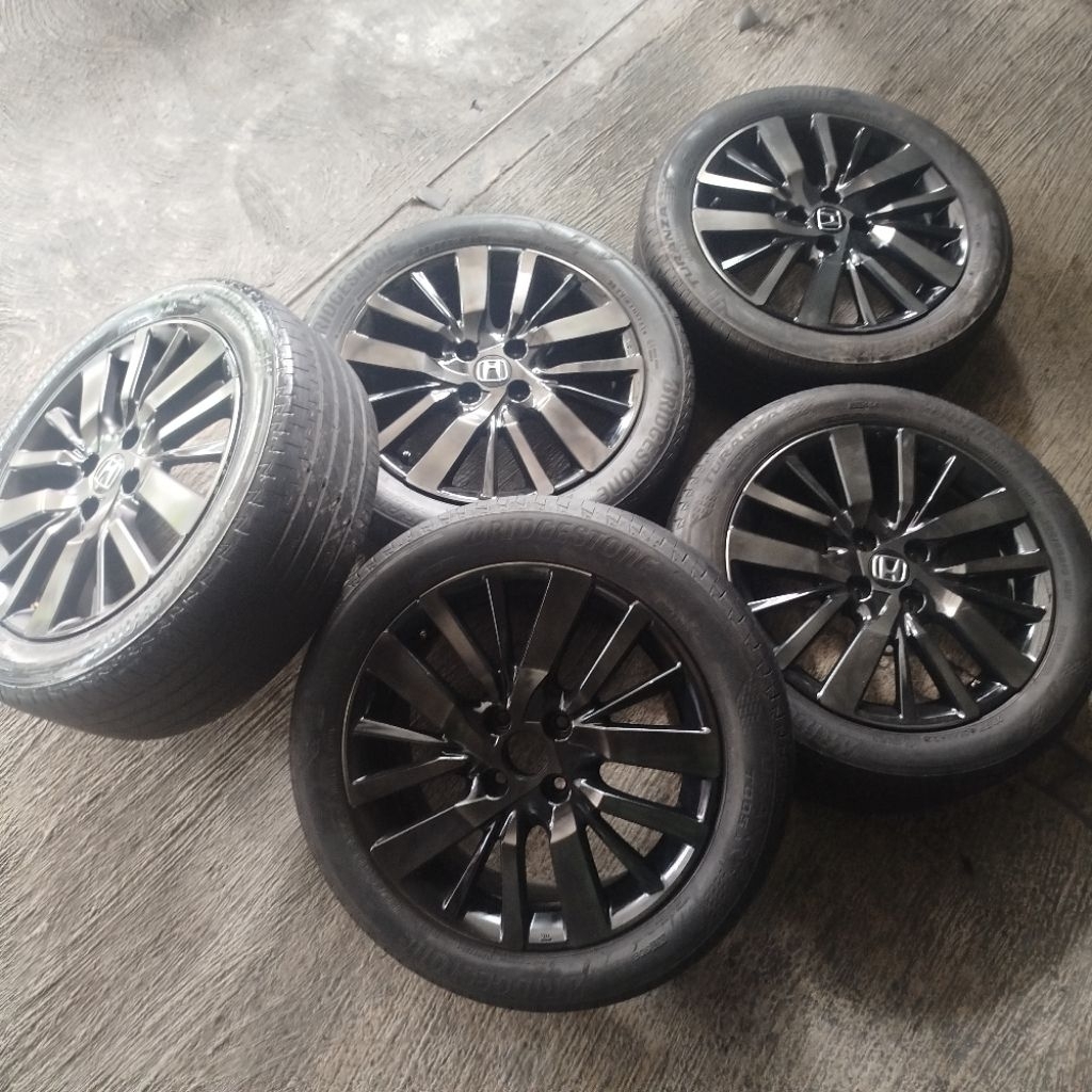velg honda city rs hatchback R16 H4x100 + ban 185/55