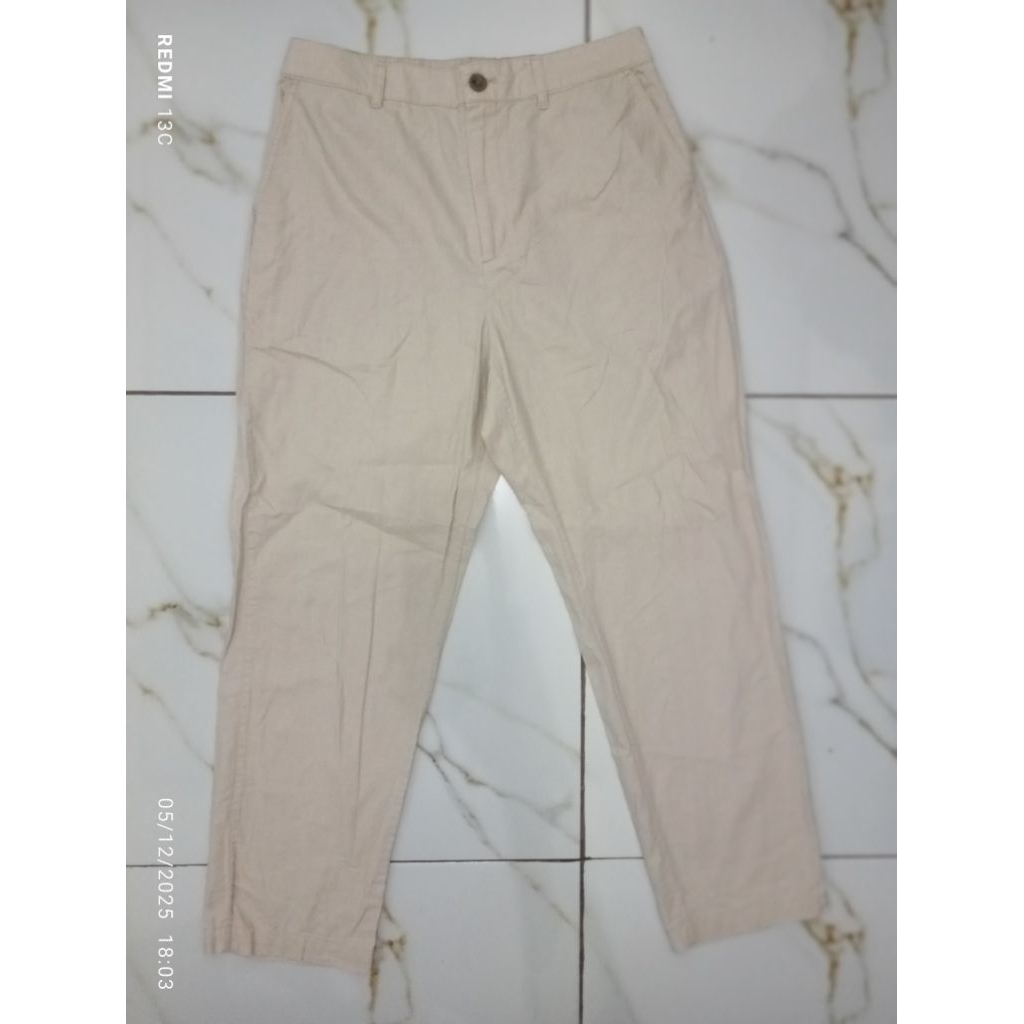 preloved celana panjang pria uniqlo