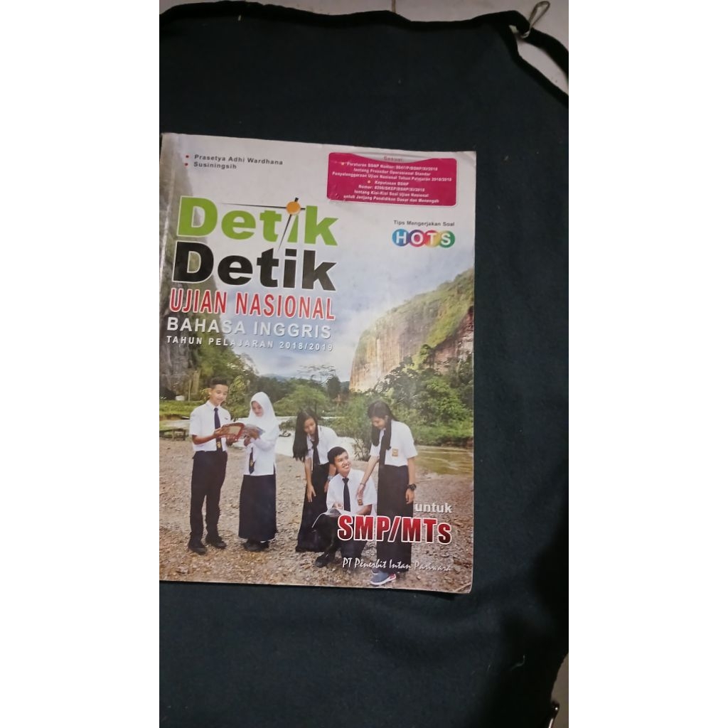 Detik detik UJIAN NASIONAL BAHASA INGGRIS Tahun Pelajaran 2018 2019 untuk SMP MTS