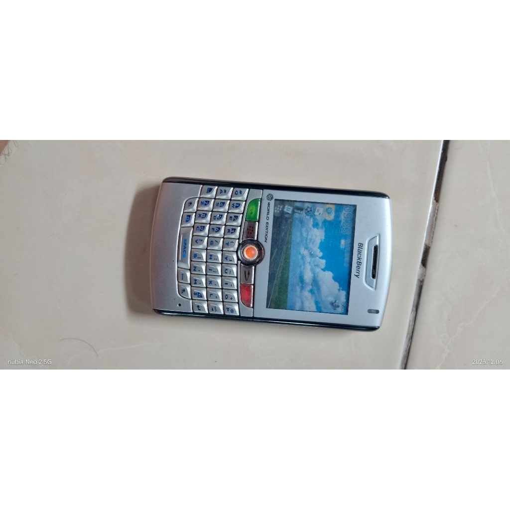 blackberry Huron with otterbox