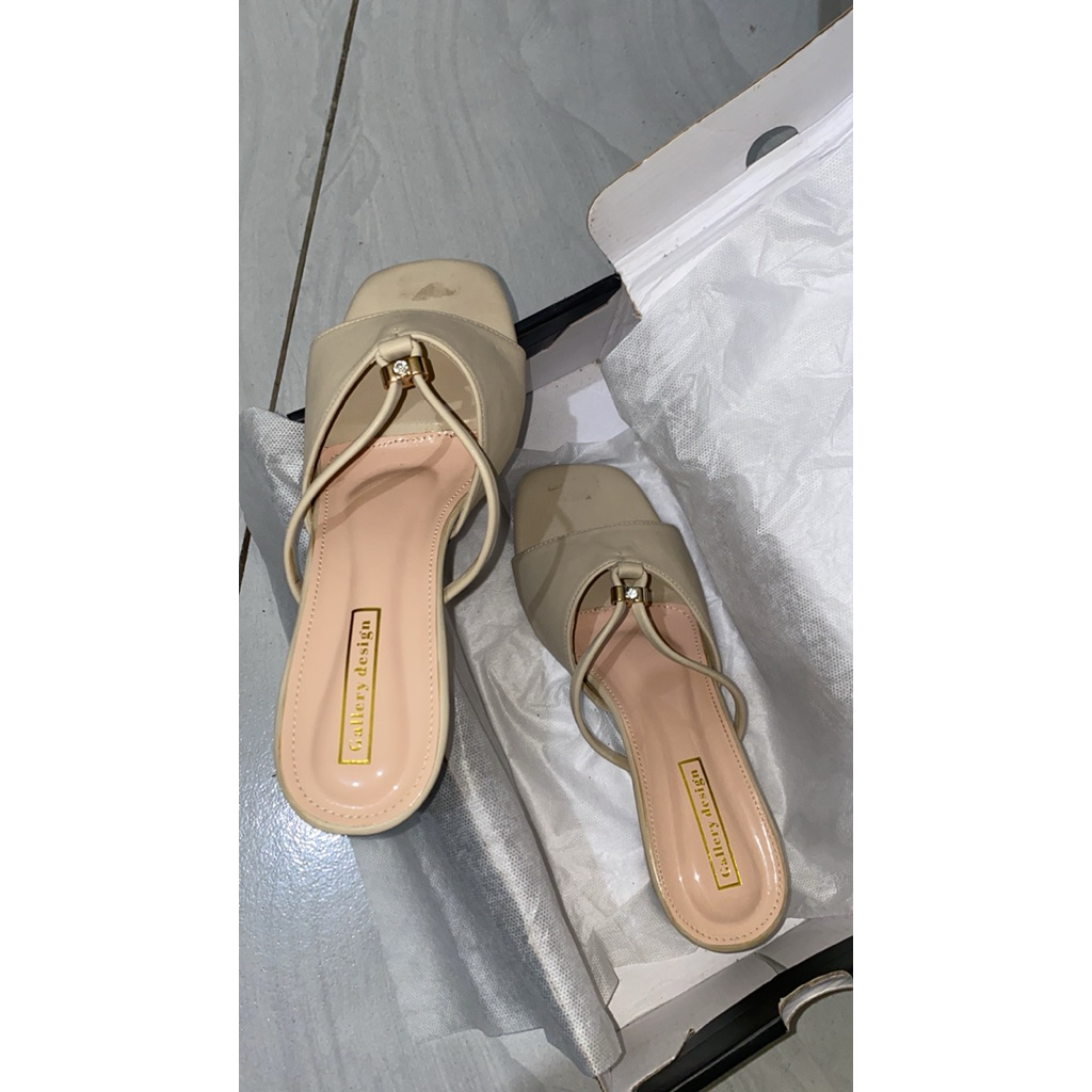 new bukan preloved sandal heels