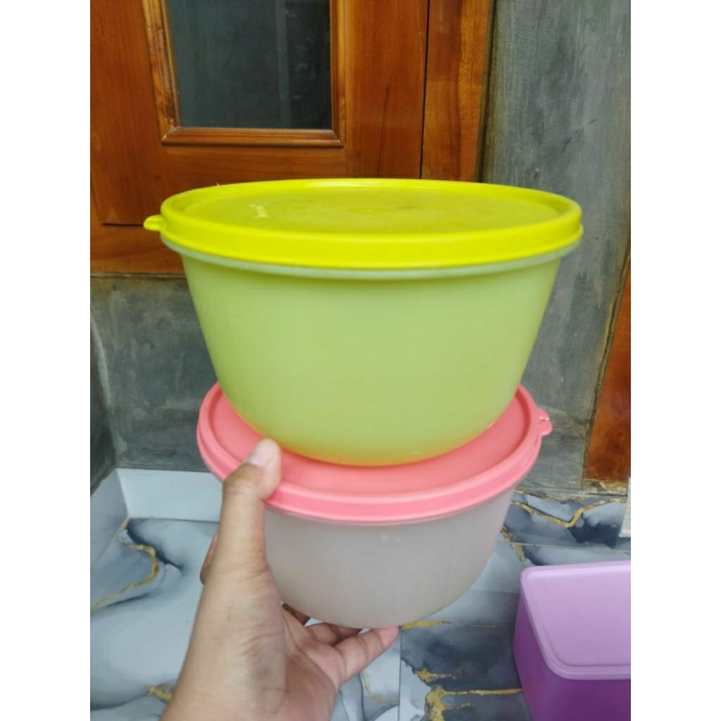 bowl 2 liter wadah sayur nasi Tupperware second preloved