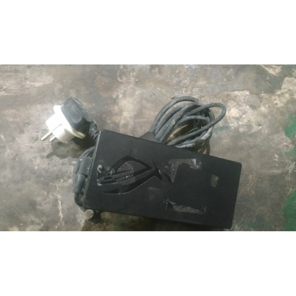 Charger Laptop Asus Zephyrus M16 230 Watt Original