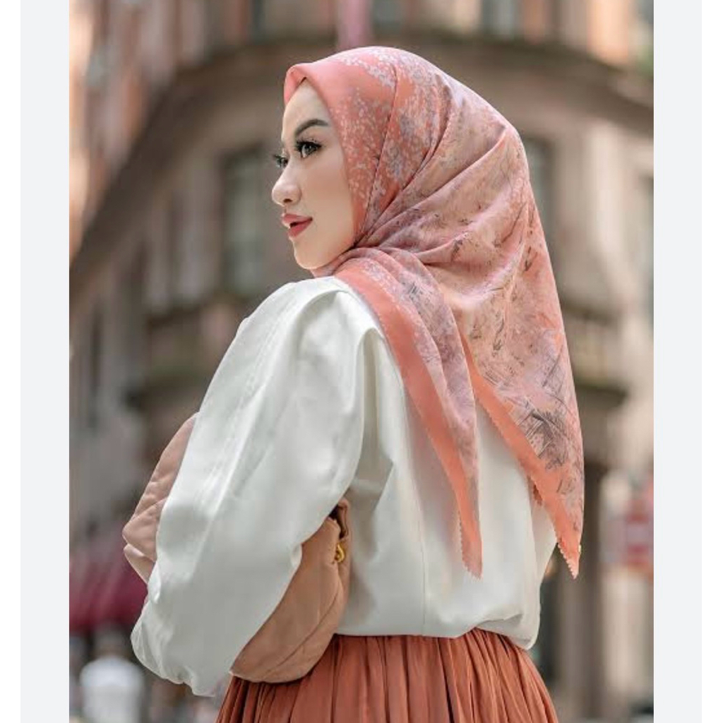 Bs button scarves new york3courage voile square idr.425.000