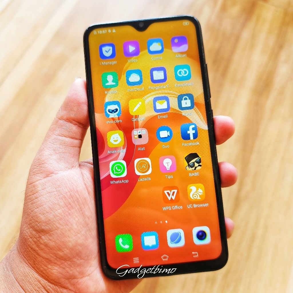 VIVO V11 PRO 6/64 SECOND NORMAL BERKUALITAS