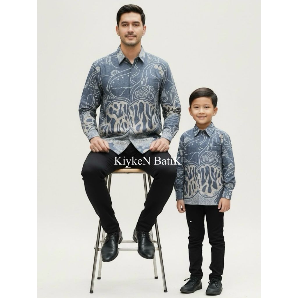 Kemeja Batik Warna Abu abu cream MOTIF LENCANA Couple Ayah dan Anak Lapisan Furing warna abu abu