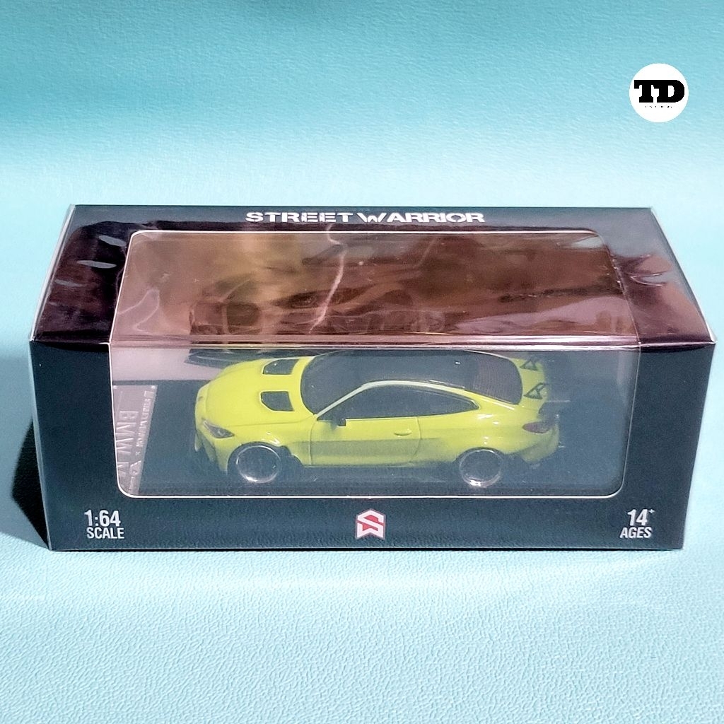 Diecast 1:64 Street Weapon BMW M4 G82 Green