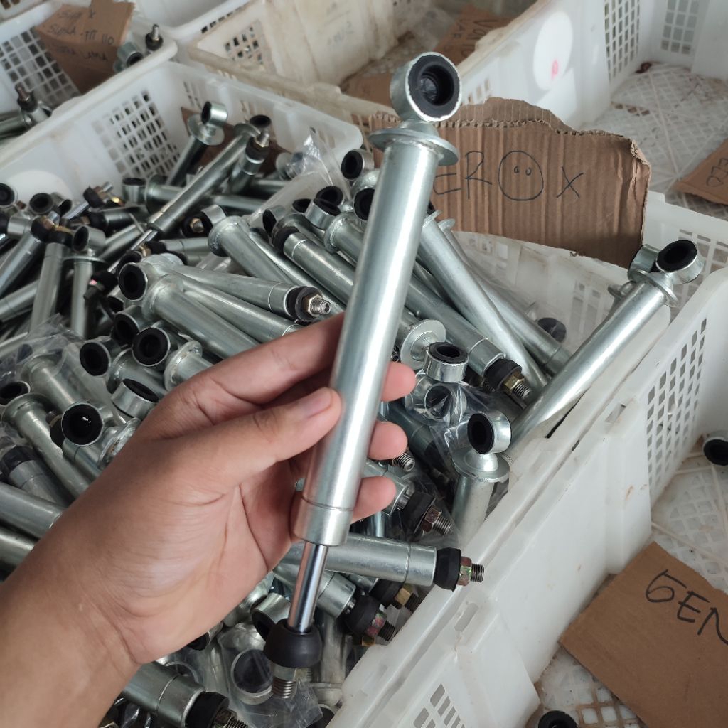 AS HIDROLIK, AS HIDROLIS, AS SKOK, AS SHOCKBREAKER BELAKANG YAHAMA AEROX | MOTOR YAMAHA